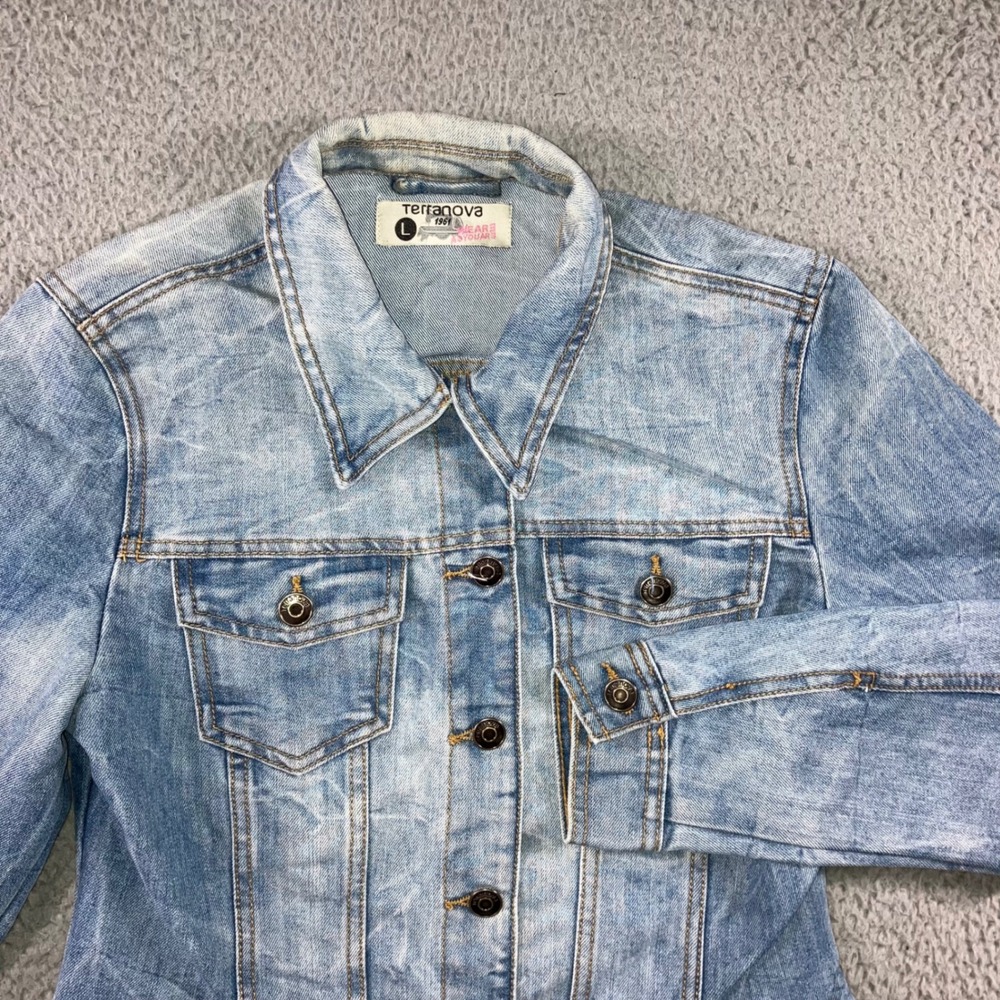 Terranova Denim Jacket Women L Light Wash Button Up Trucker Classic Layering Y2K